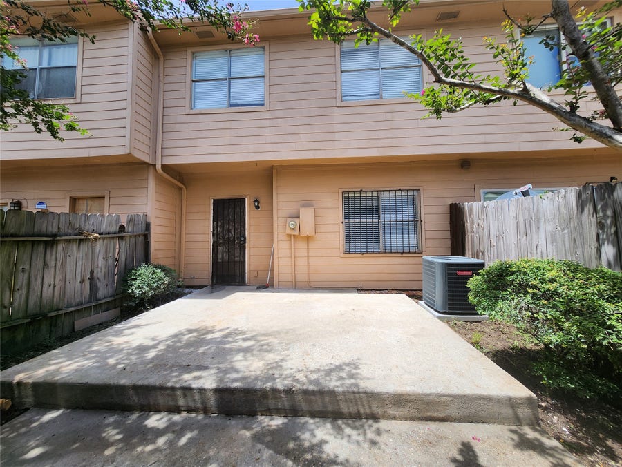 Property photo for 7700 Creekbend Drive, #98, Houston, TX
