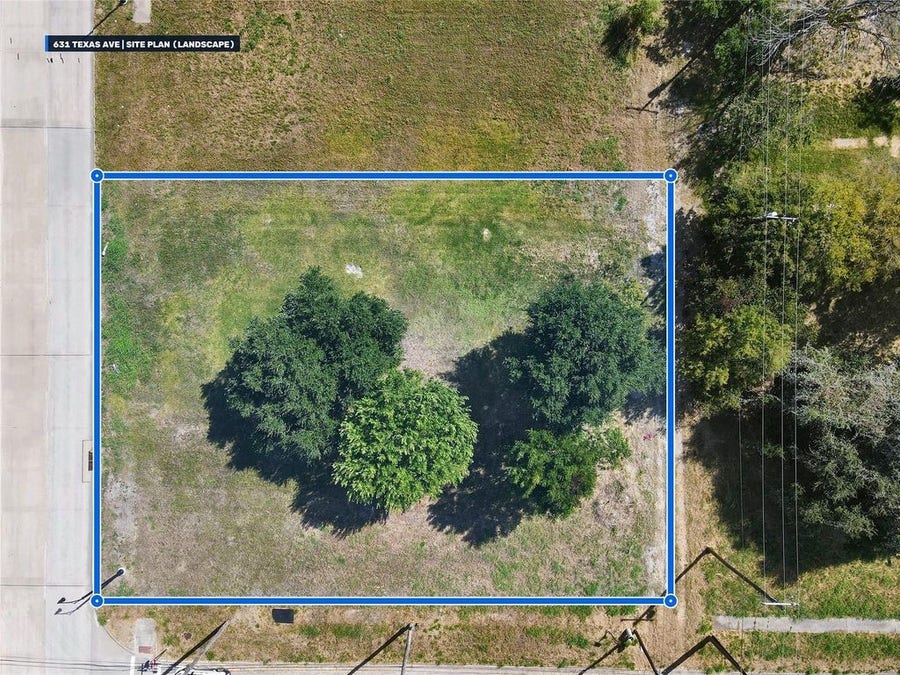 Property photo for 631 Texas Avenue, Texas City, TX