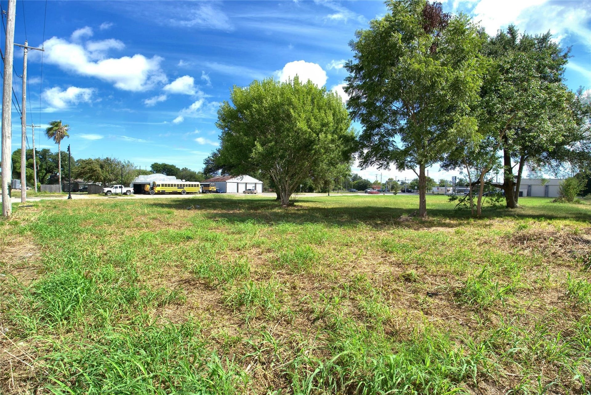 631 Texas Avenue, Texas City, TX 77590 631 Texas Avenue, Texas City, TX 77590