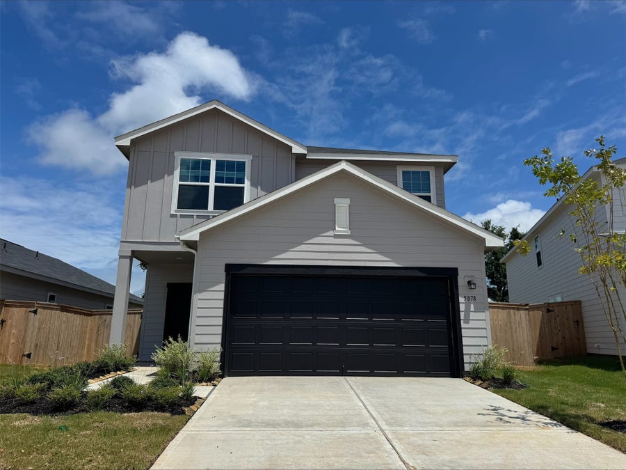 Property photo for 5878 Mercer Street, Conroe, TX
