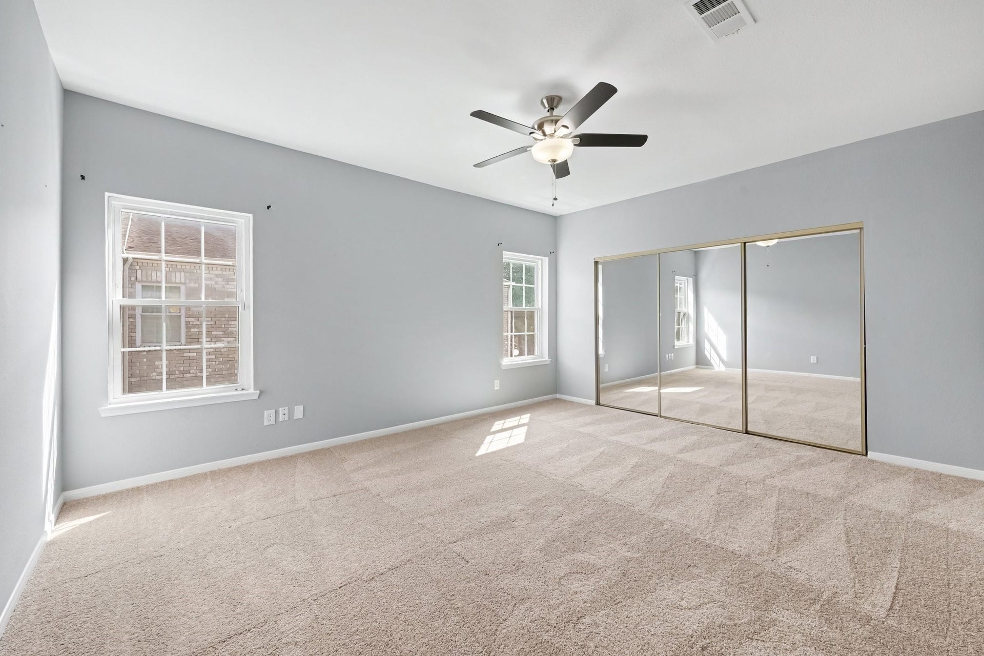 4001 Tanglewilde Street, #712, Houston, TX 77063 Primary Bedroom