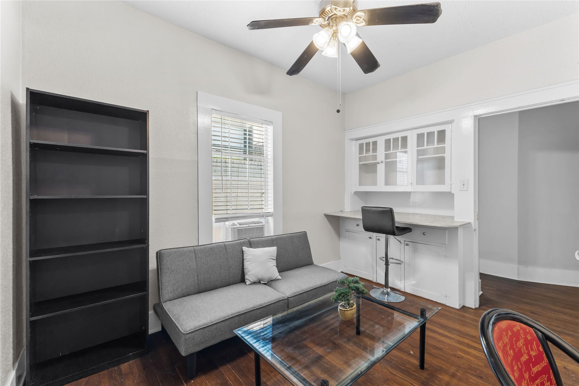 2511 Whitney, #A, Houston, TX 77006 2511 Whitney, #A, Houston, TX 77006