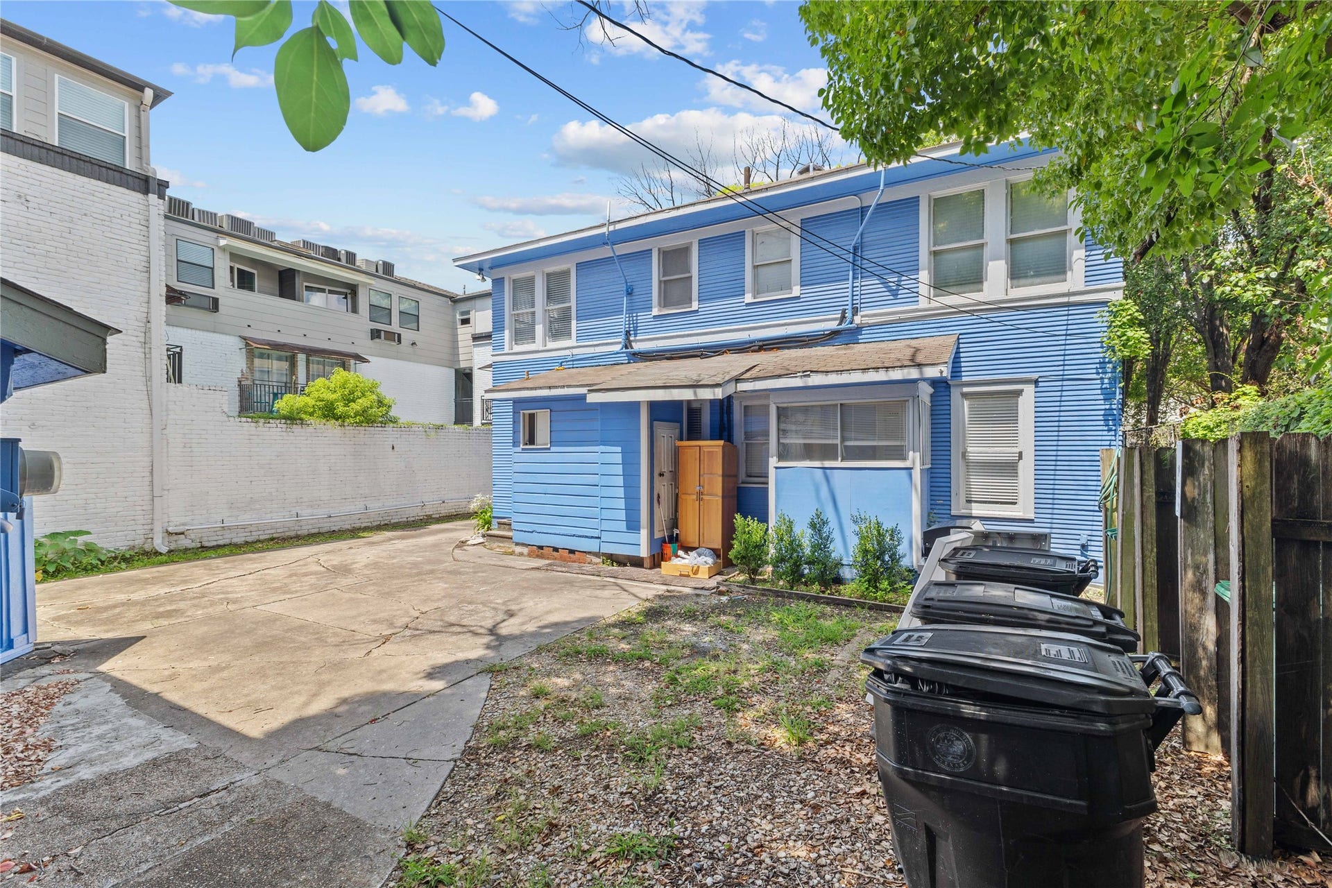 2511 Whitney, #A, Houston, TX 77006 2511 Whitney, #A, Houston, TX 77006