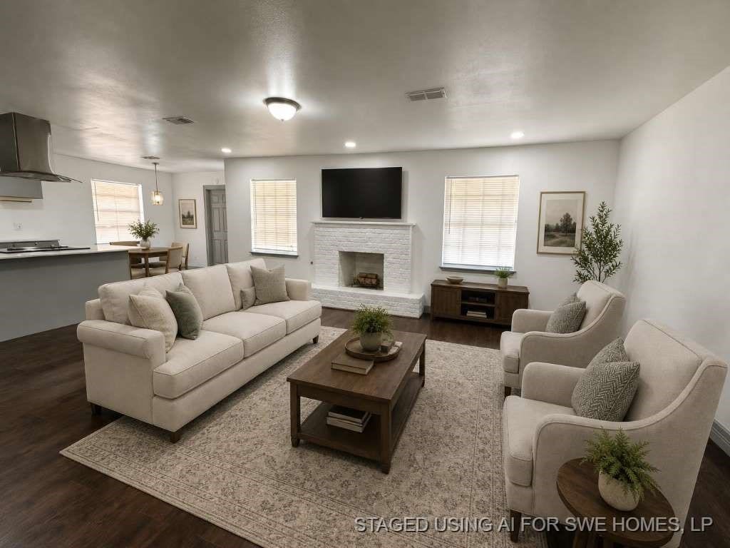 5850 Paisley Street, Houston, TX 77096 5850 Paisley Street, Houston, TX 77096