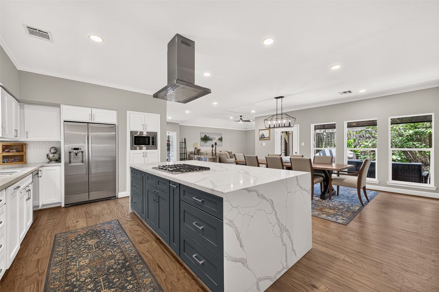 Property photo for 1122 Daria Drive, Houston, TX