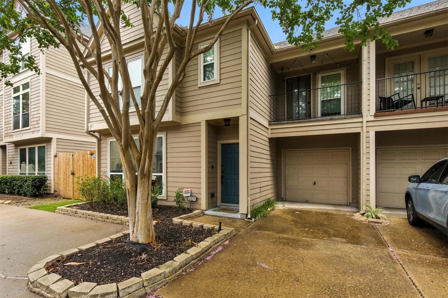 Property photo for 2020 Bailey Street, Houston, TX