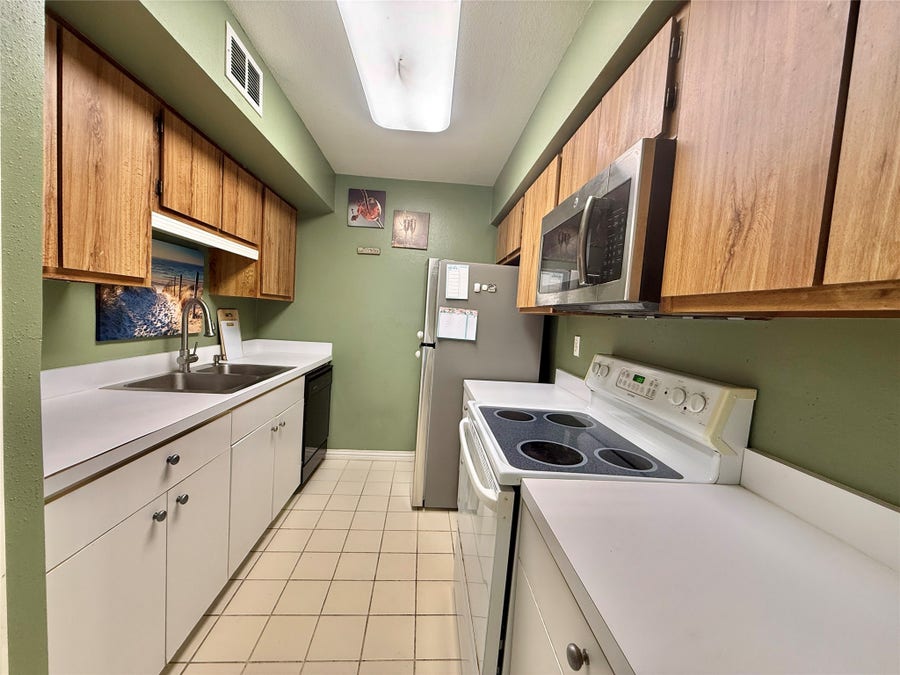 Property photo for 3220 69th Street, #D3, Galveston, TX