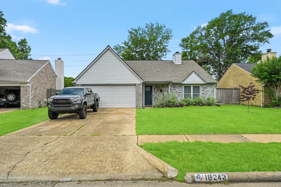 Property photo for 18242 Brooknoll Drive, Houston, TX