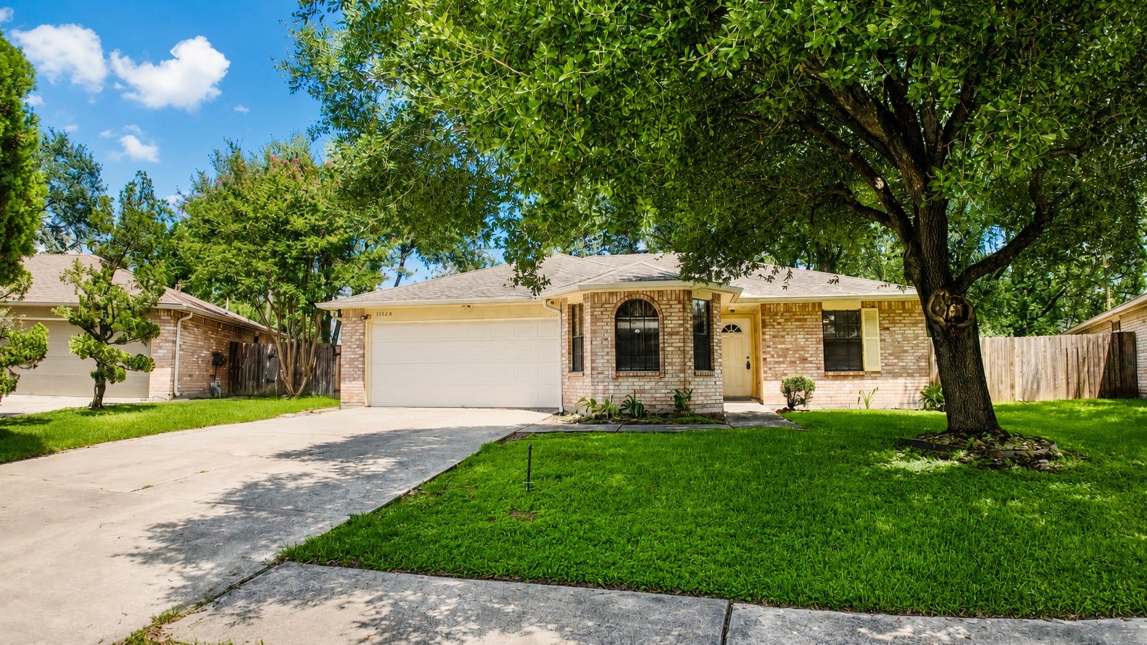 13624 Sableglen Street, Houston, TX 77014 13624 Sableglen Street, Houston, TX 77014
