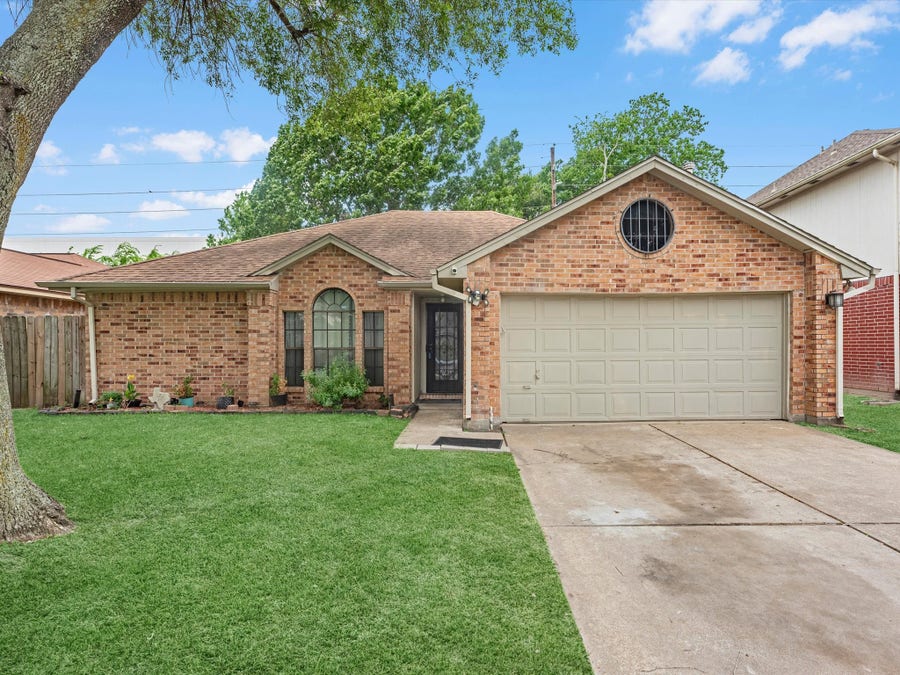 Property photo for 11303 Wilkenberg Drive, Houston, TX