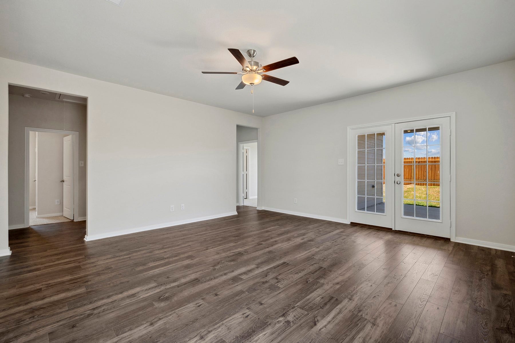 25677 Rose Creek Drive, Cleveland, TX 77328 25677 Rose Creek Drive, Cleveland, TX 77328