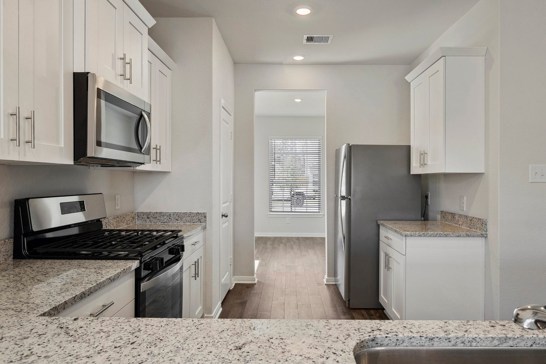 25677 Rose Creek Drive, Cleveland, TX 77328 25677 Rose Creek Drive, Cleveland, TX 77328
