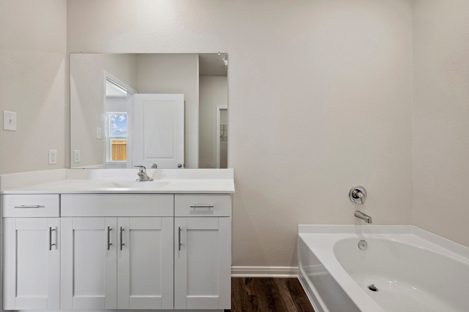25677 Rose Creek Drive, Cleveland, TX 77328 25677 Rose Creek Drive, Cleveland, TX 77328