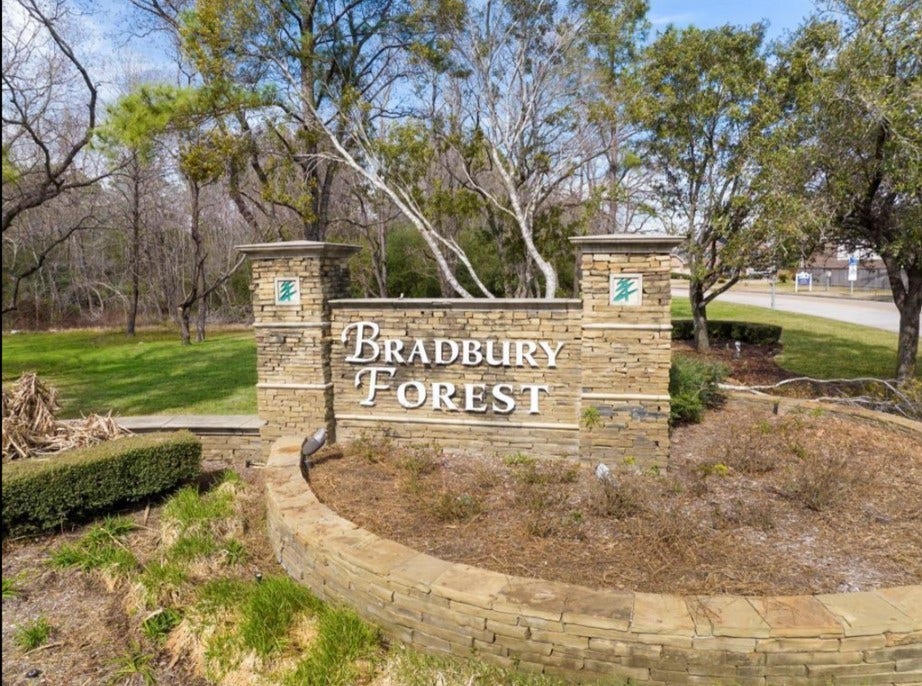 Welcome to Bradbury Forest!
