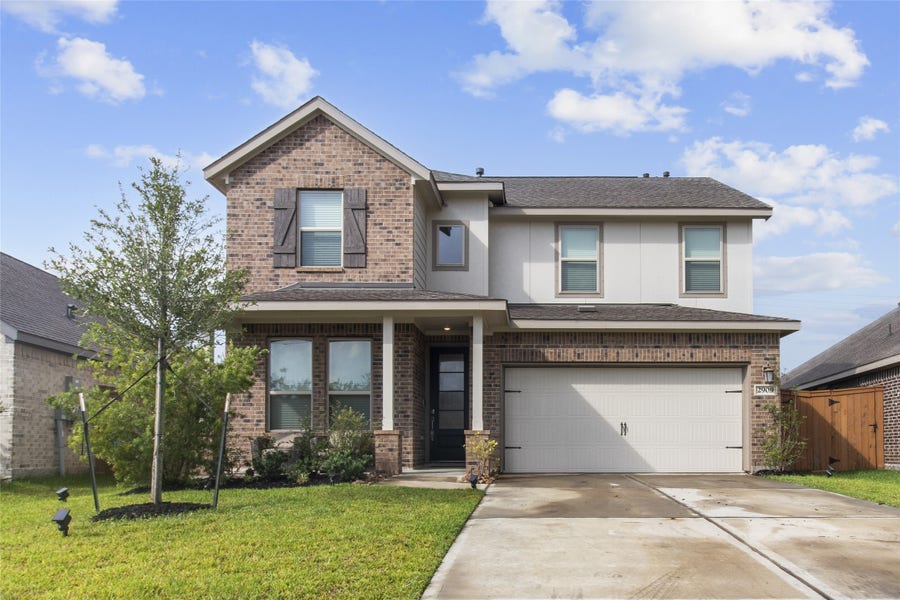 Property photo for 2909 Ballast Green Drive, La Marque, TX
