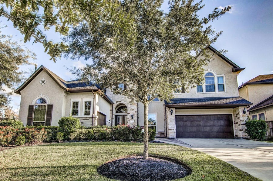 Property photo for 75 Marino Drive, Missouri City, TX
