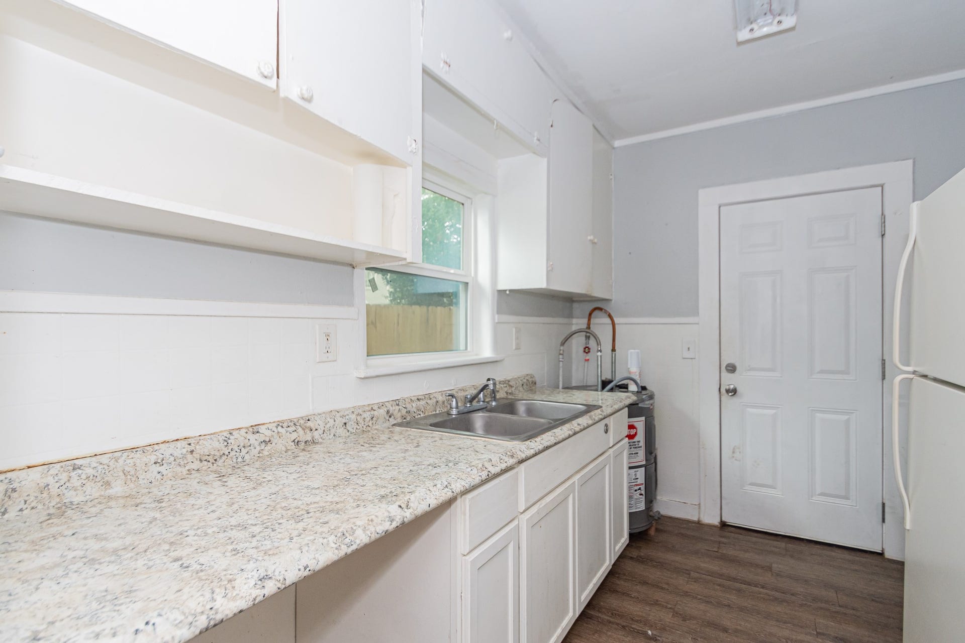 713 W Willis Street, Alvin, TX 77511 713 W Willis Street, Alvin, TX 77511
