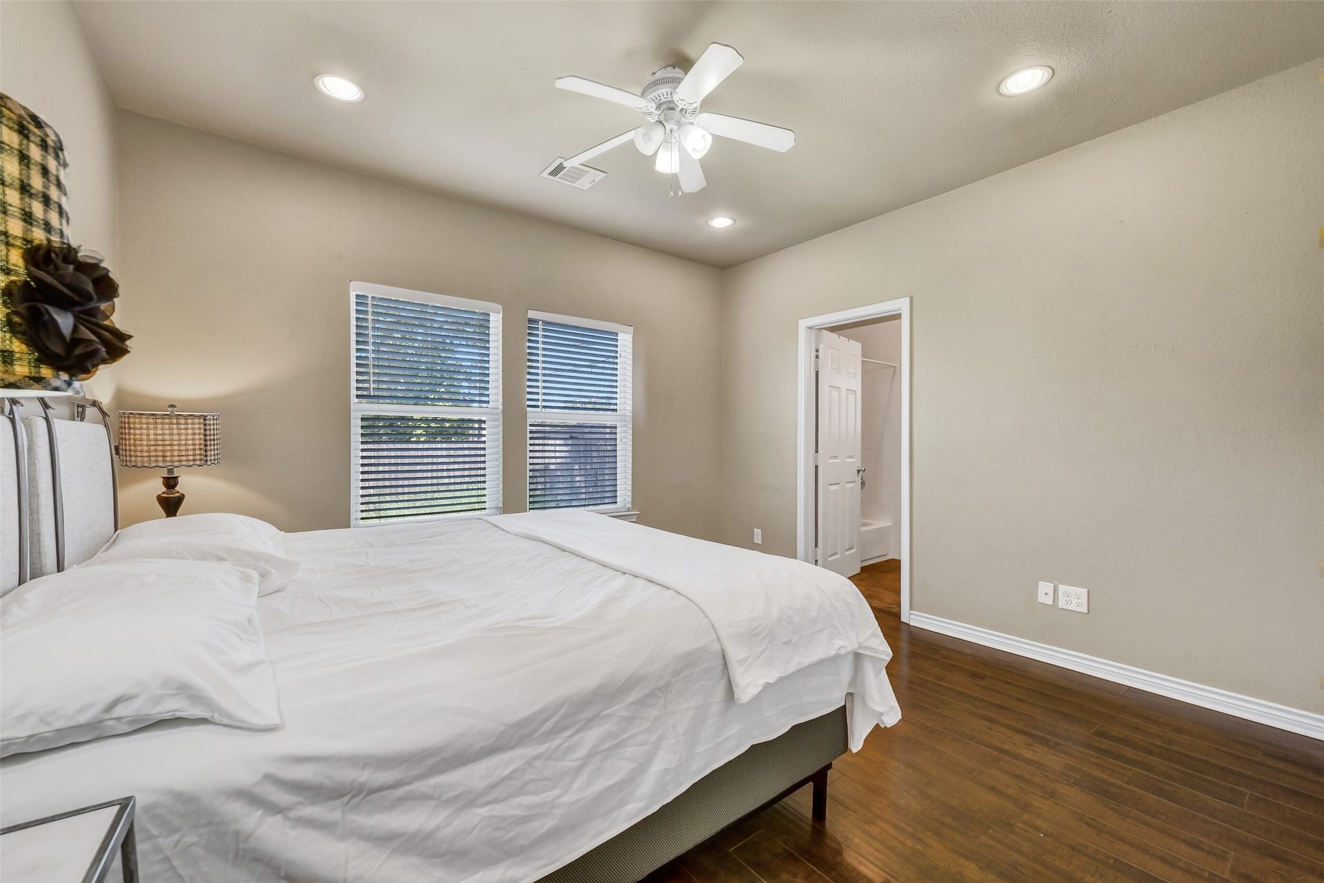 4733 Clay Street, Houston, TX 77023