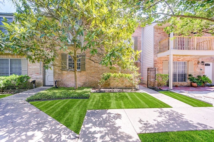 Property photo for 7965 Kendalia Drive, Houston, TX