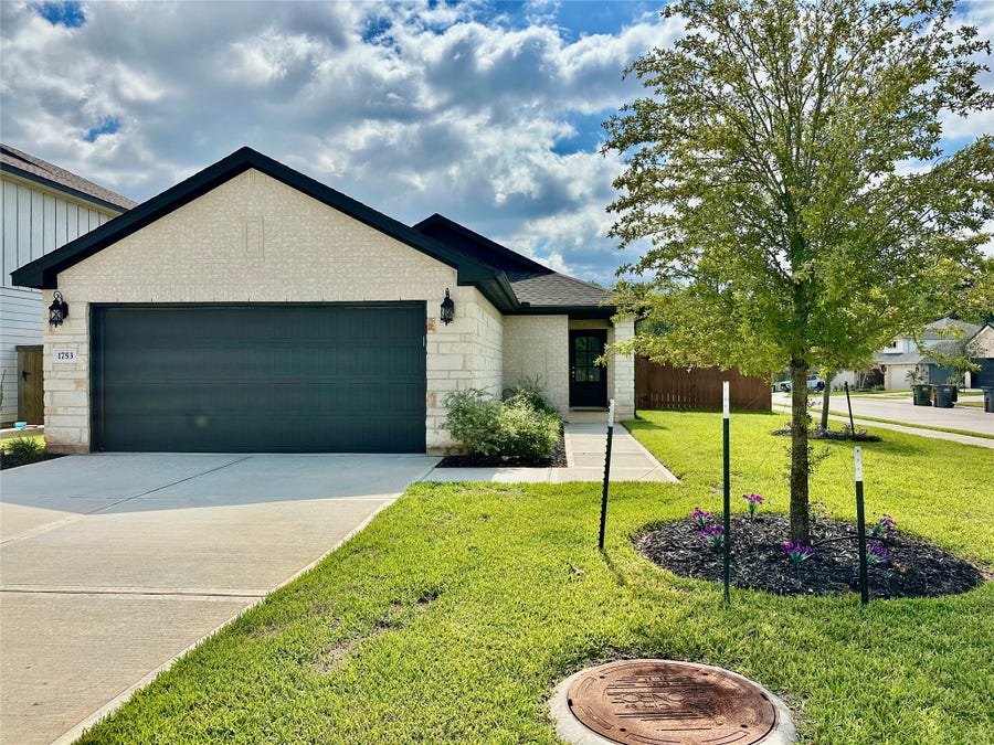 Property photo for 1753 Cayden oak, Conroe, TX