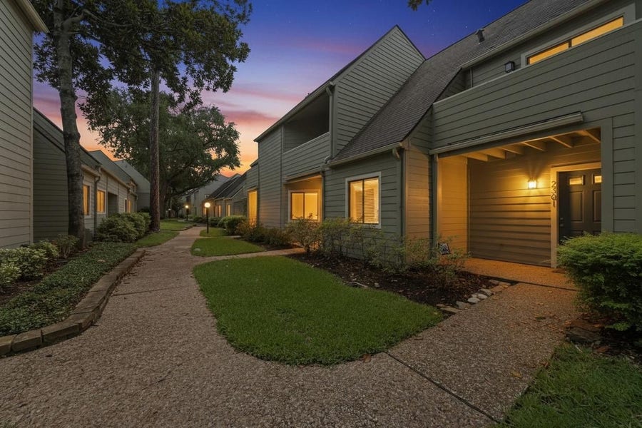 Property photo for 2303 Briar west Boulevard, #2303, Houston, TX