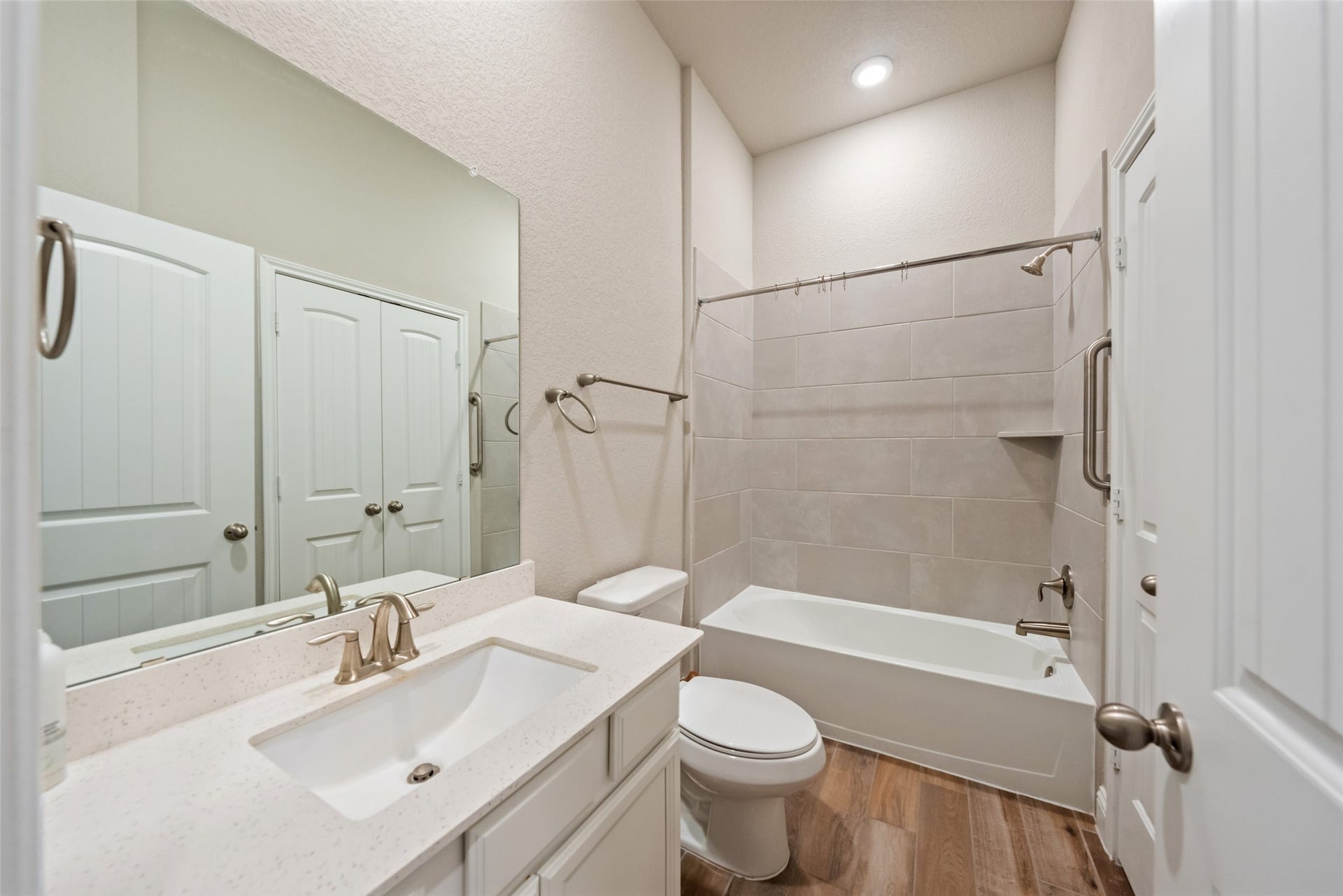 21335 Sierra Point Lane, Porter, TX 77365 21335 Sierra Point Lane, Porter, TX 77365