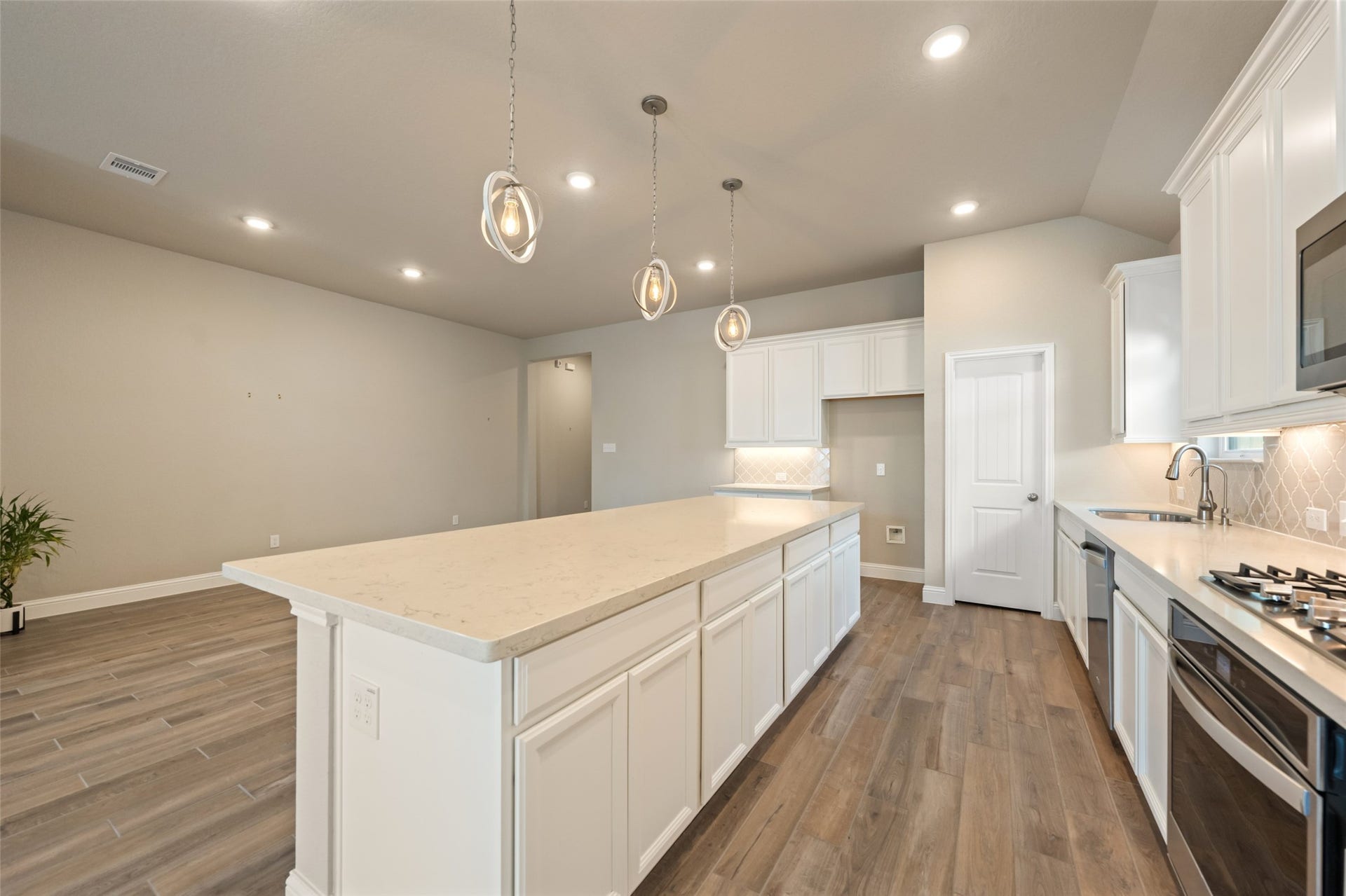 21335 Sierra Point Lane, Porter, TX 77365 21335 Sierra Point Lane, Porter, TX 77365