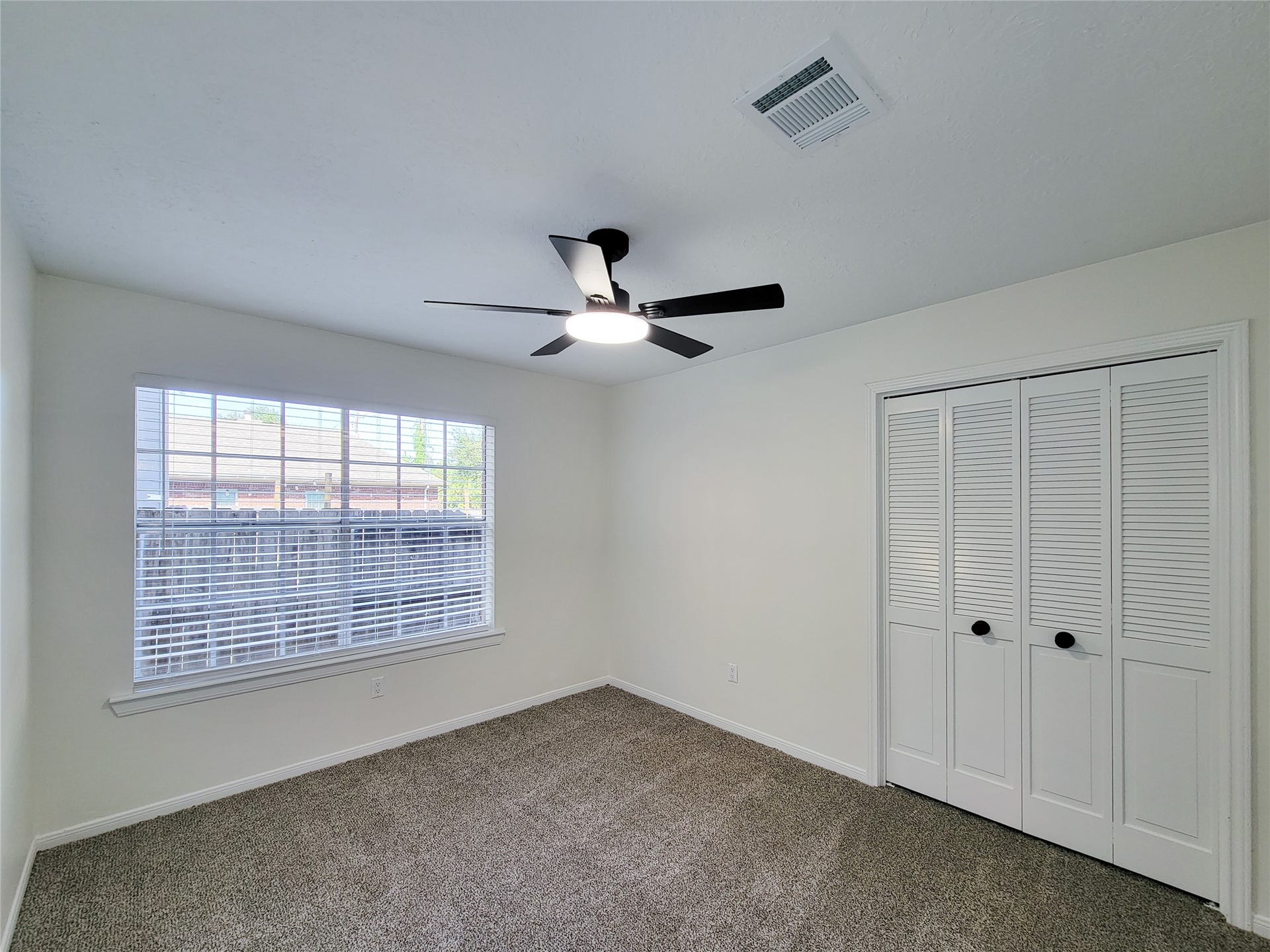 1422 Mabry Mill Road, Houston, TX 77062 1422 Mabry Mill Road, Houston, TX 77062