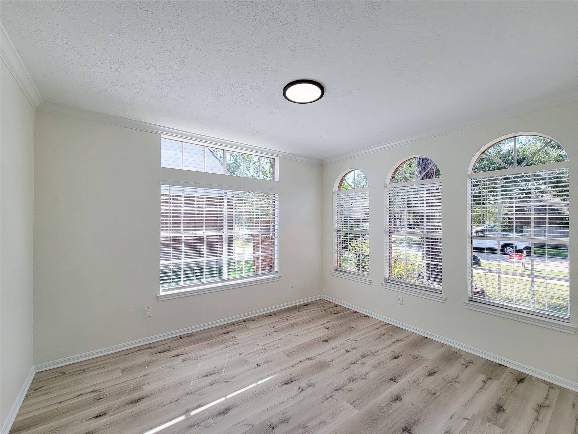 1422 Mabry Mill Road, Houston, TX 77062 the front room can be used as a formal dining, office or flex room