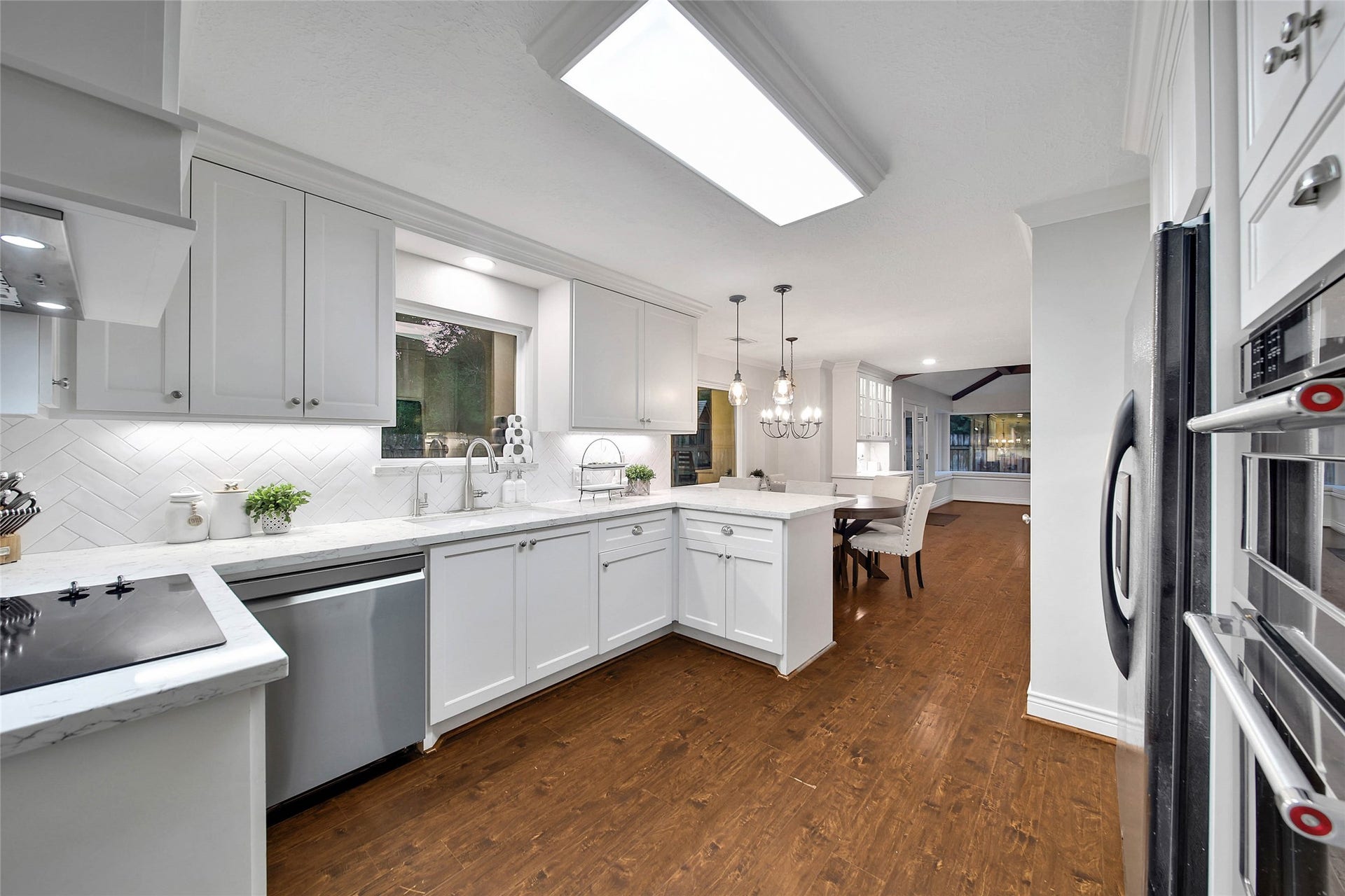 3306 Valley Haven Drive, Houston, TX 77339 3306 Valley Haven Drive, Houston, TX 77339