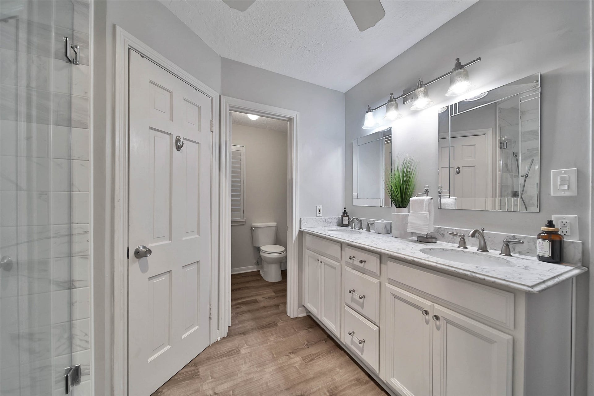 3306 Valley Haven Drive, Houston, TX 77339 3306 Valley Haven Drive, Houston, TX 77339