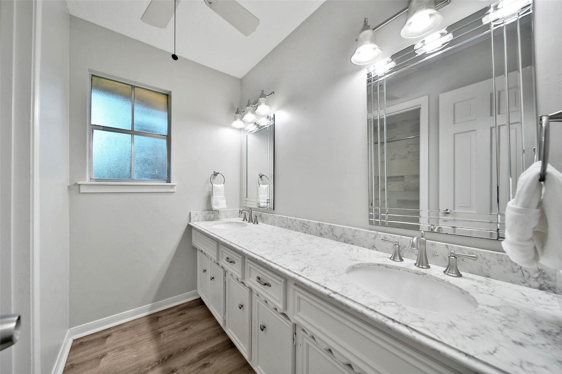 3306 Valley Haven Drive, Houston, TX 77339 3306 Valley Haven Drive, Houston, TX 77339