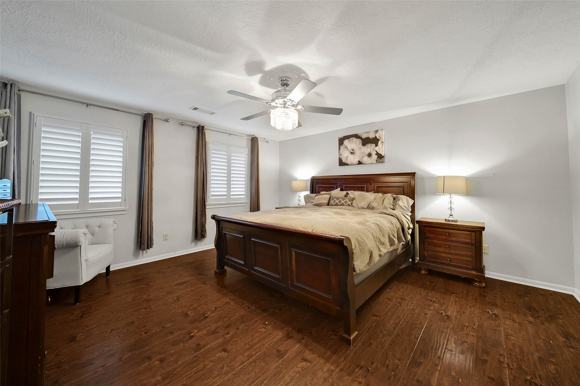 3306 Valley Haven Drive, Houston, TX 77339 3306 Valley Haven Drive, Houston, TX 77339