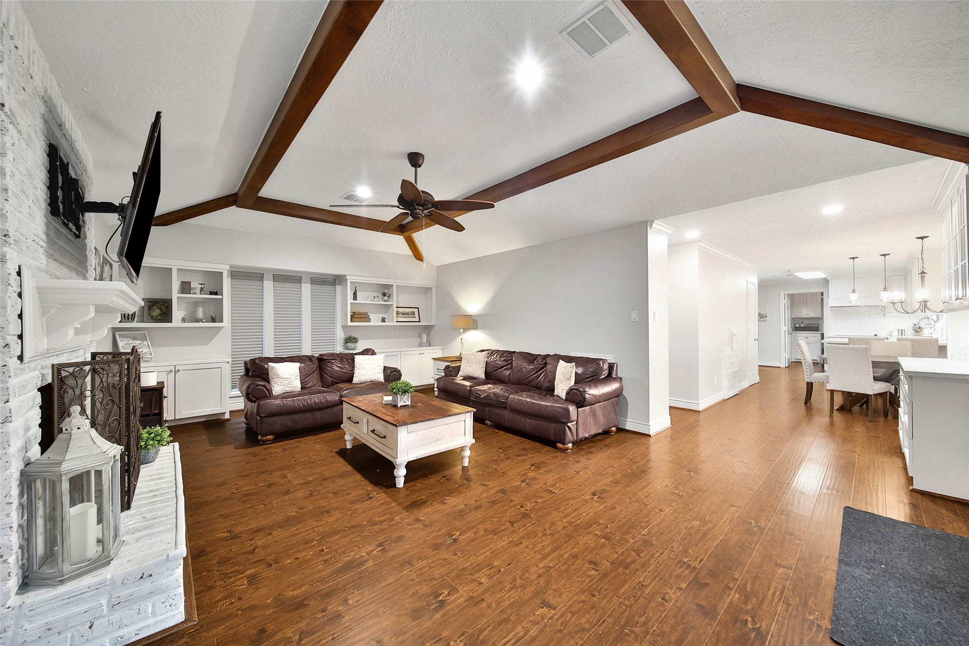 3306 Valley Haven Drive, Houston, TX 77339 3306 Valley Haven Drive, Houston, TX 77339