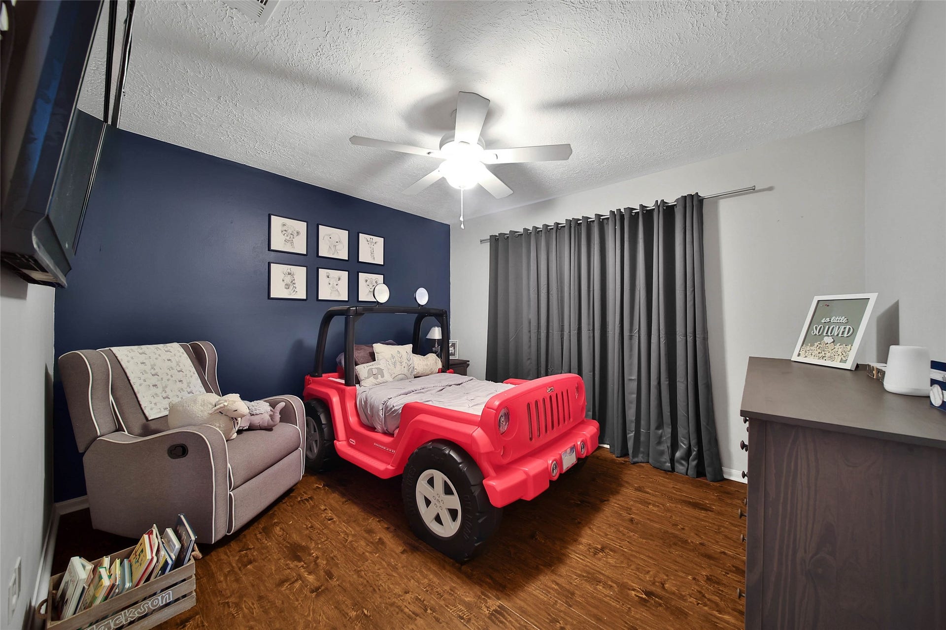 3306 Valley Haven Drive, Houston, TX 77339 3306 Valley Haven Drive, Houston, TX 77339