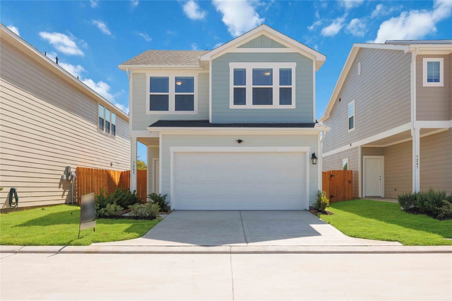 Property photo for 3205 Bayou Garden Trail, Houston, TX