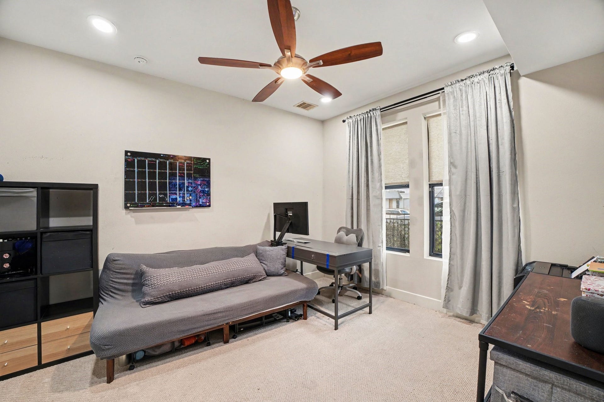 1156 Wycliffe Drive, Houston, TX 77043 1156 Wycliffe Drive, Houston, TX 77043