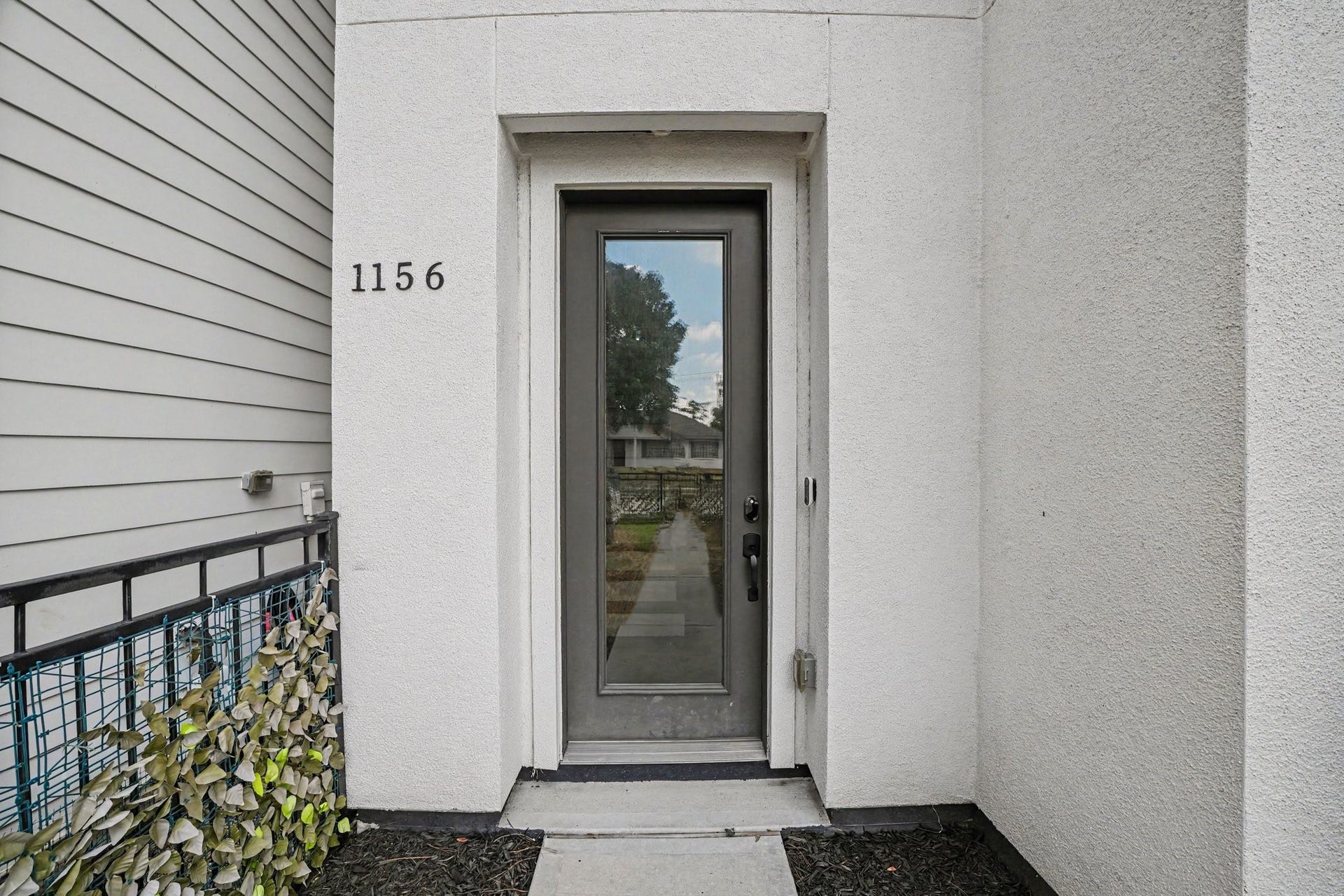 1156 Wycliffe Drive, Houston, TX 77043 1156 Wycliffe Drive, Houston, TX 77043