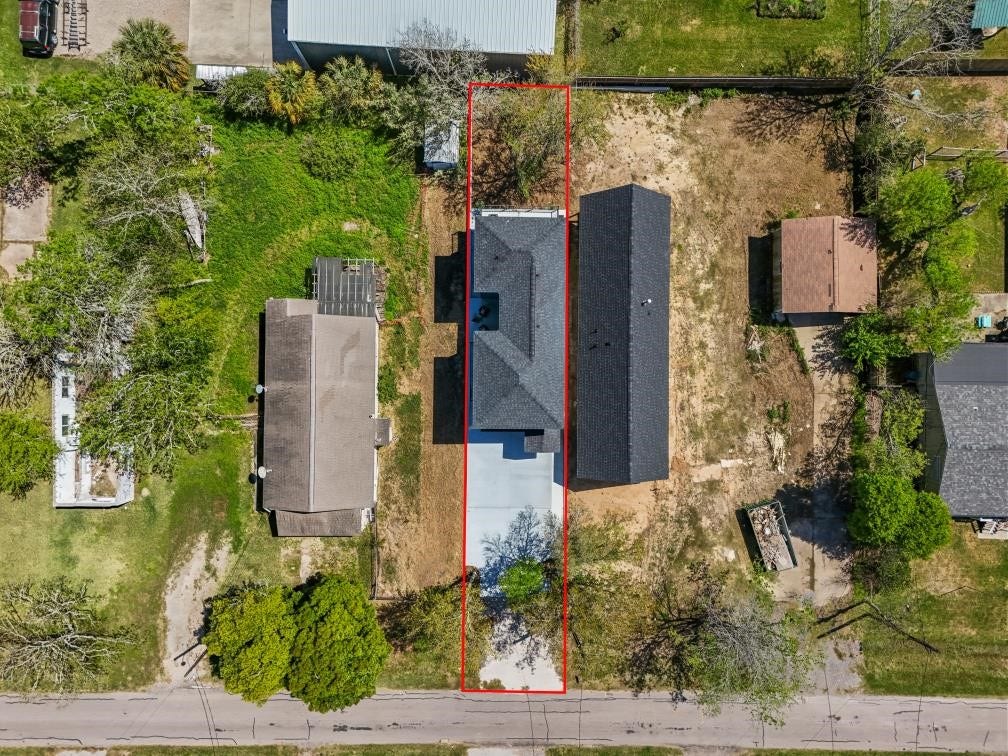 125 4th Street, San Leon, TX 77539 125 4th Street, San Leon, TX 77539