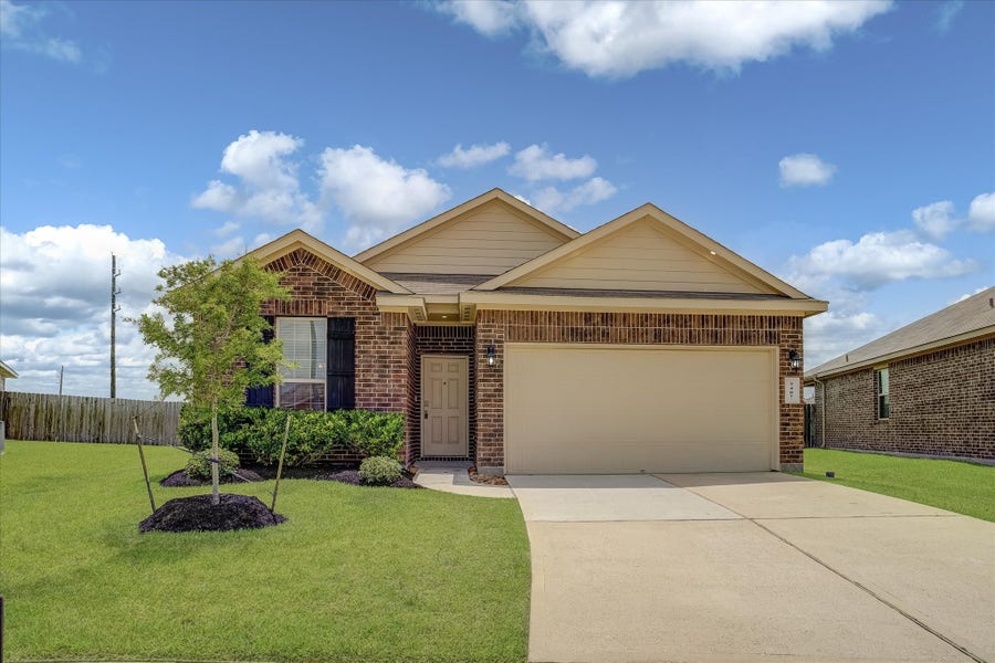 Property photo for 5407 Redwood Summit Lane, Katy, TX