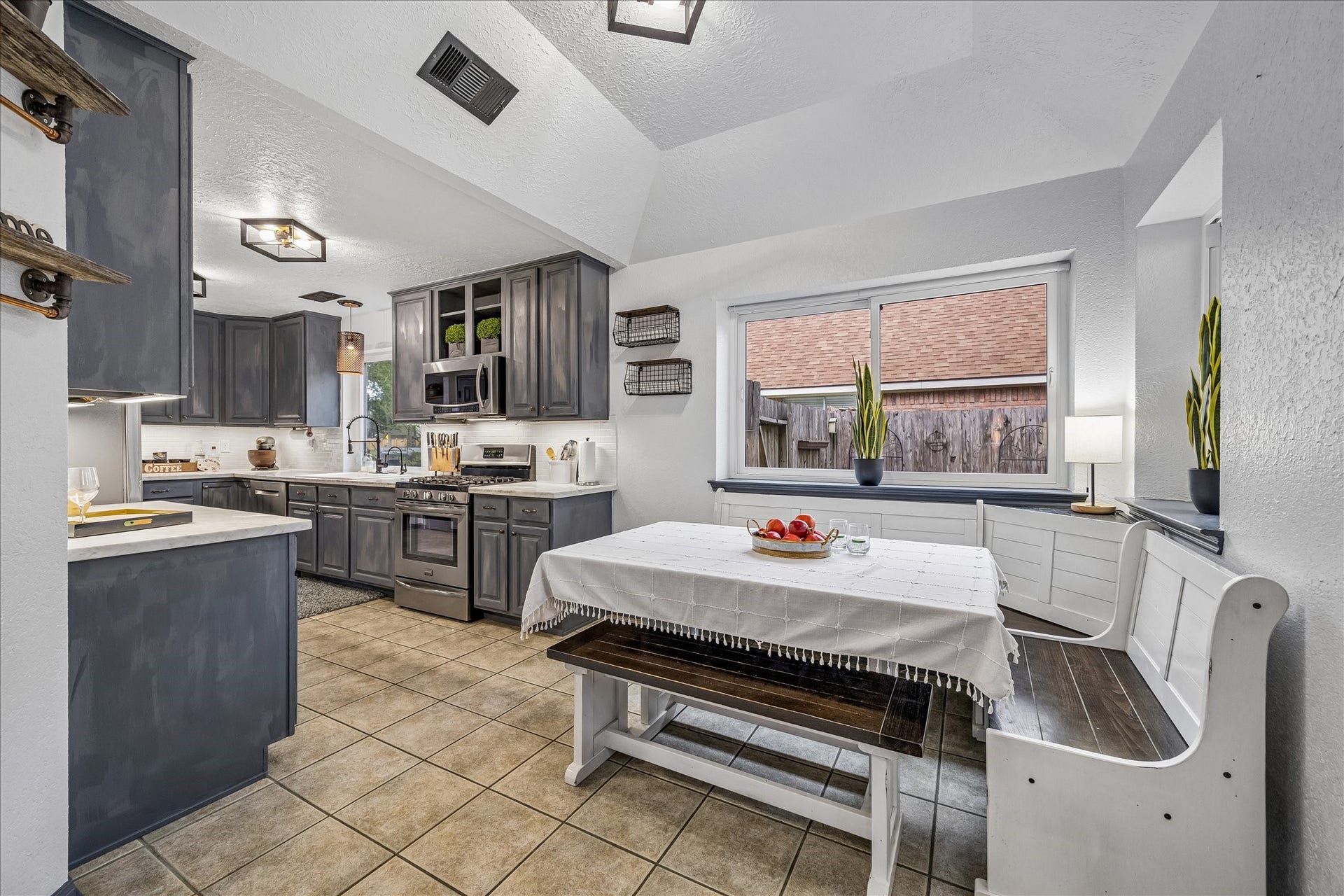 1918 Mercoal Drive, Spring, TX 77386 Cute breakfast nook, the perfect size and location