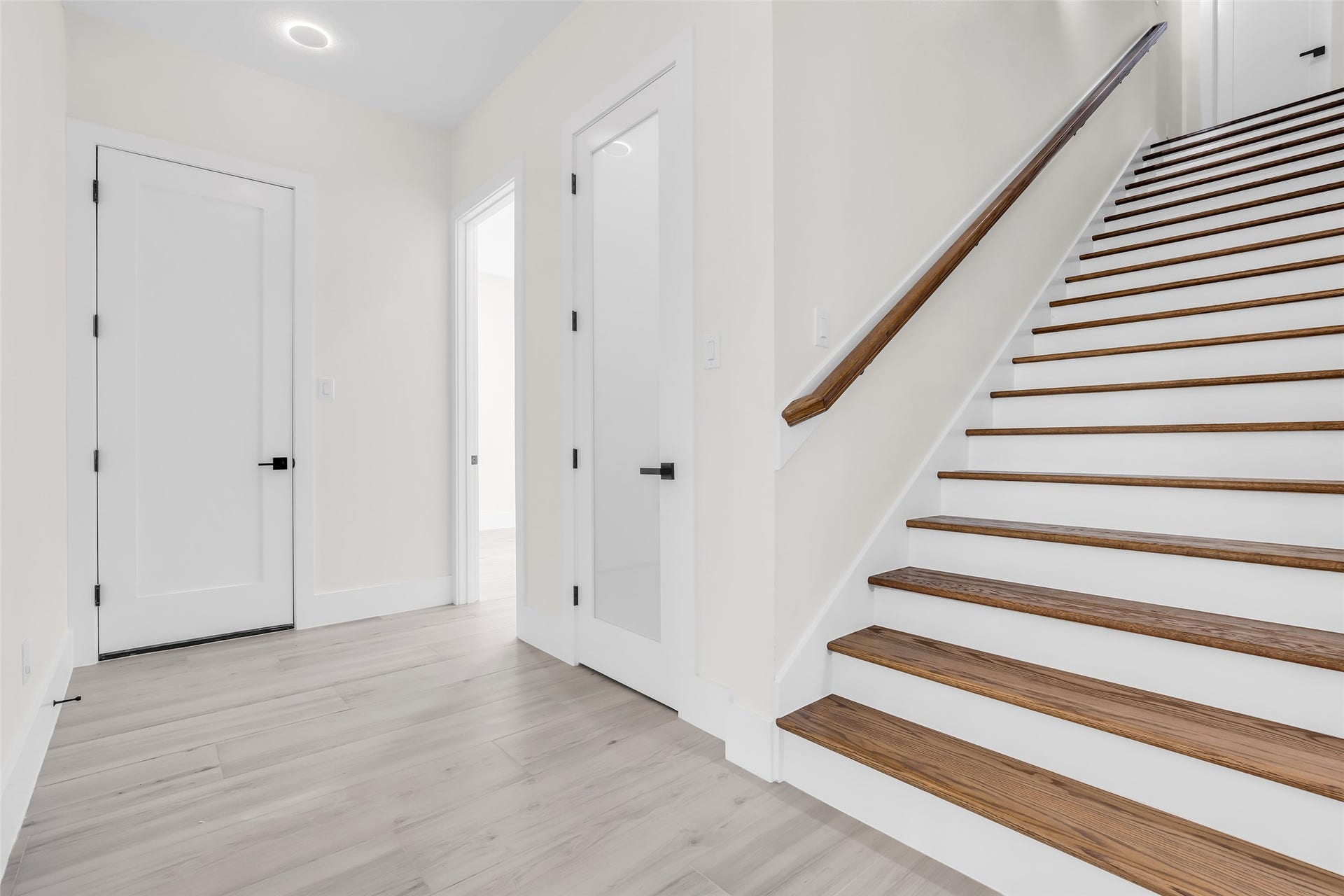 22420 Meadowhurst Circle W, Tomball, TX 77377 22420 Meadowhurst Circle W, Tomball, TX 77377