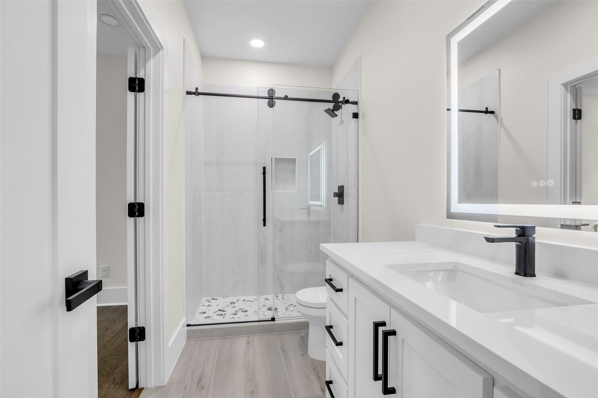 22420 Meadowhurst Circle W, Tomball, TX 77377 22420 Meadowhurst Circle W, Tomball, TX 77377