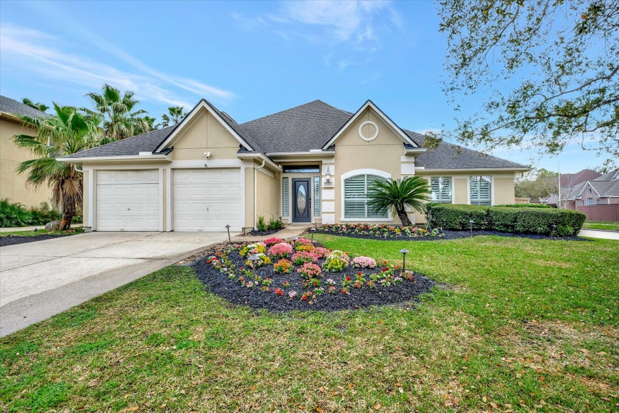 Property photo for 2806 Sea Channel Drive, Seabrook, TX