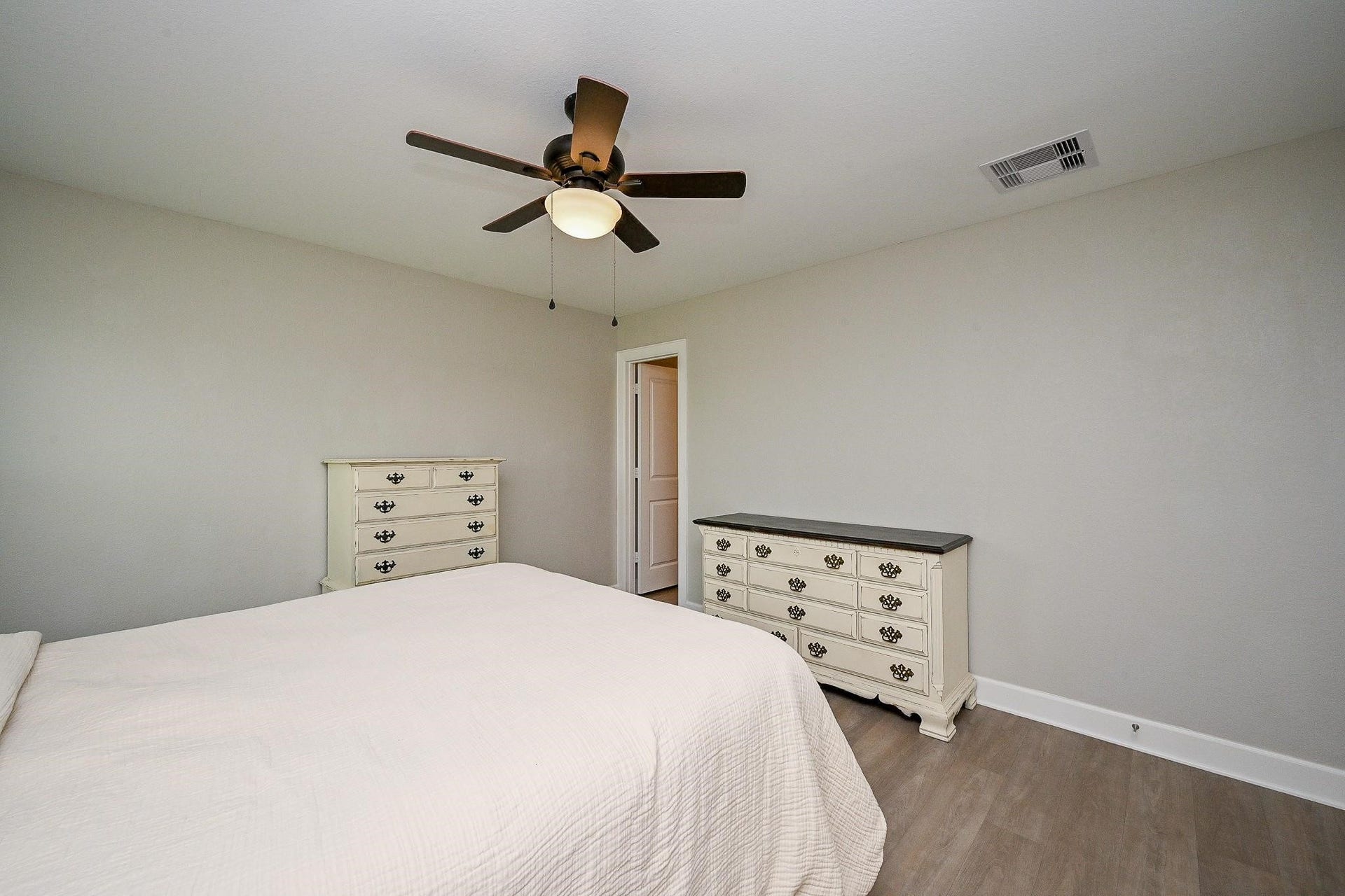 4235 Palmetto Grove Lane, Baytown, TX 77521 4235 Palmetto Grove Lane, Baytown, TX 77521
