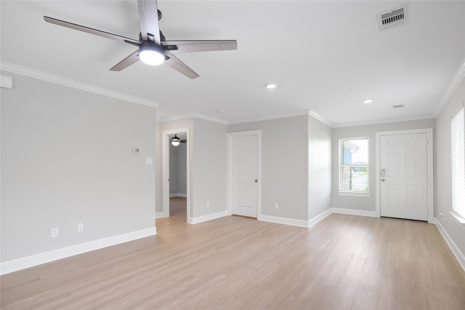 4235 Palmetto Grove Lane, Baytown, TX 77521 4235 Palmetto Grove Lane, Baytown, TX 77521