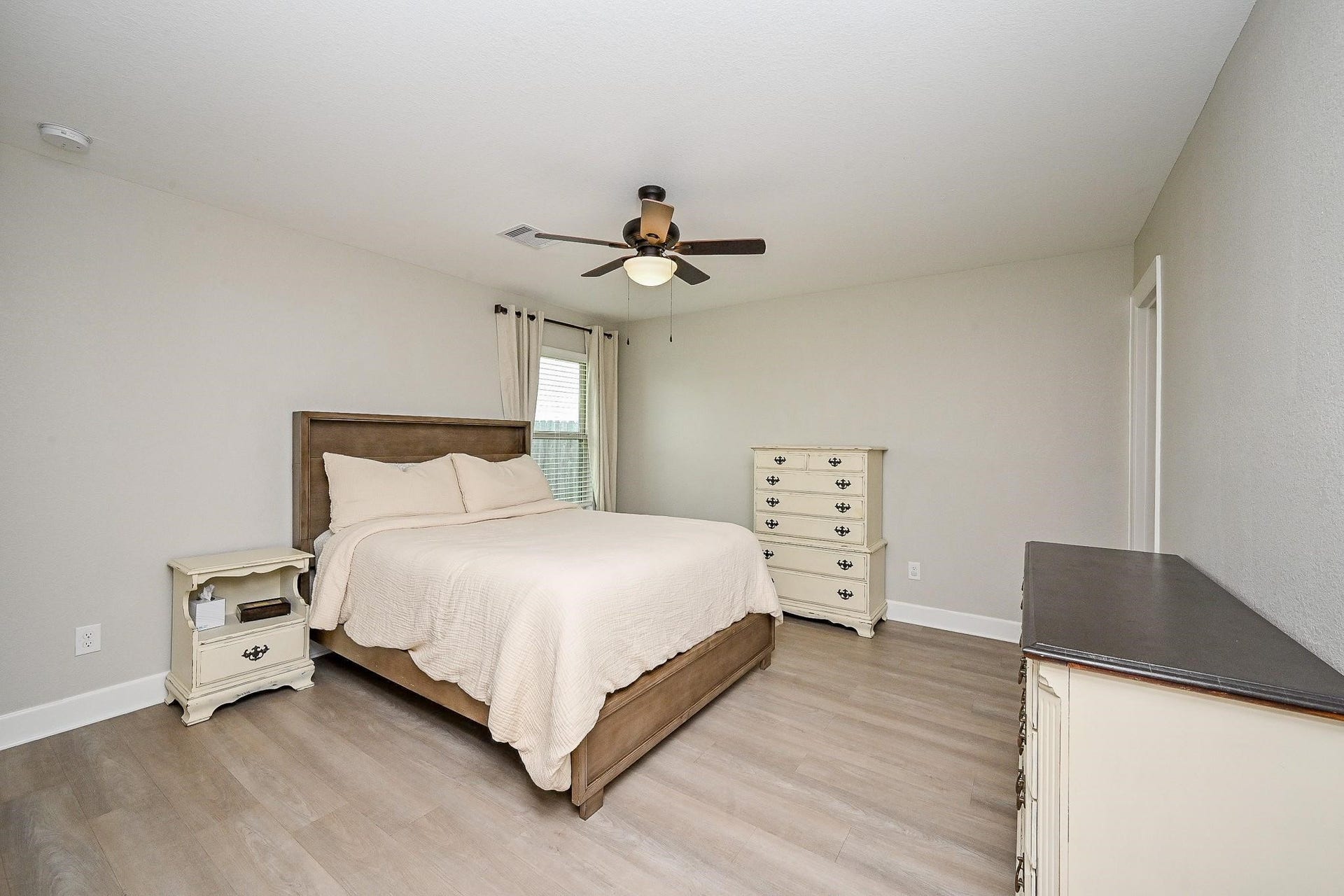 4235 Palmetto Grove Lane, Baytown, TX 77521 4235 Palmetto Grove Lane, Baytown, TX 77521