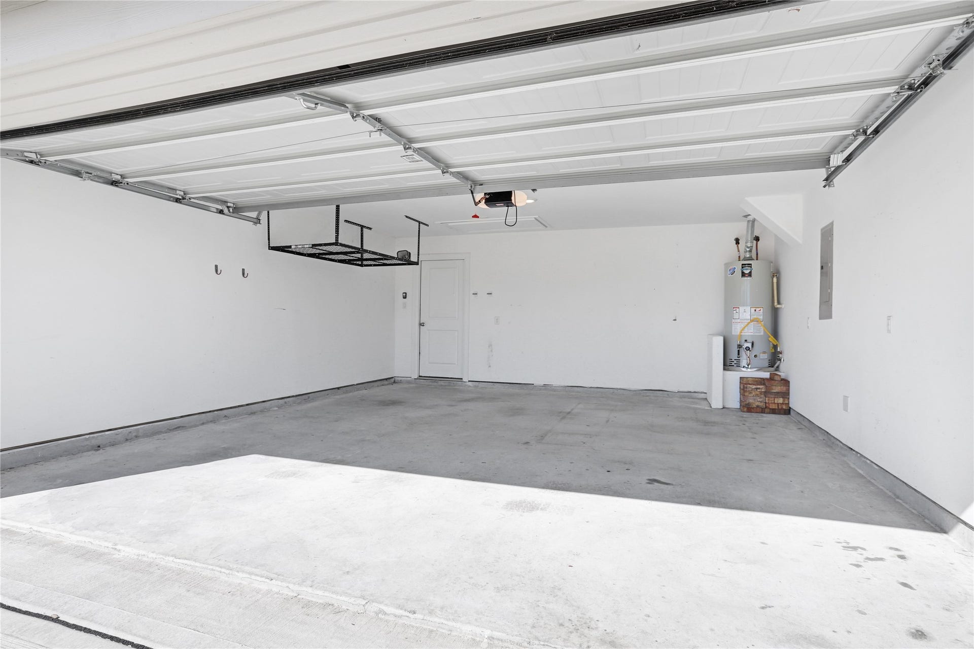 4235 Palmetto Grove Lane, Baytown, TX 77521 4235 Palmetto Grove Lane, Baytown, TX 77521