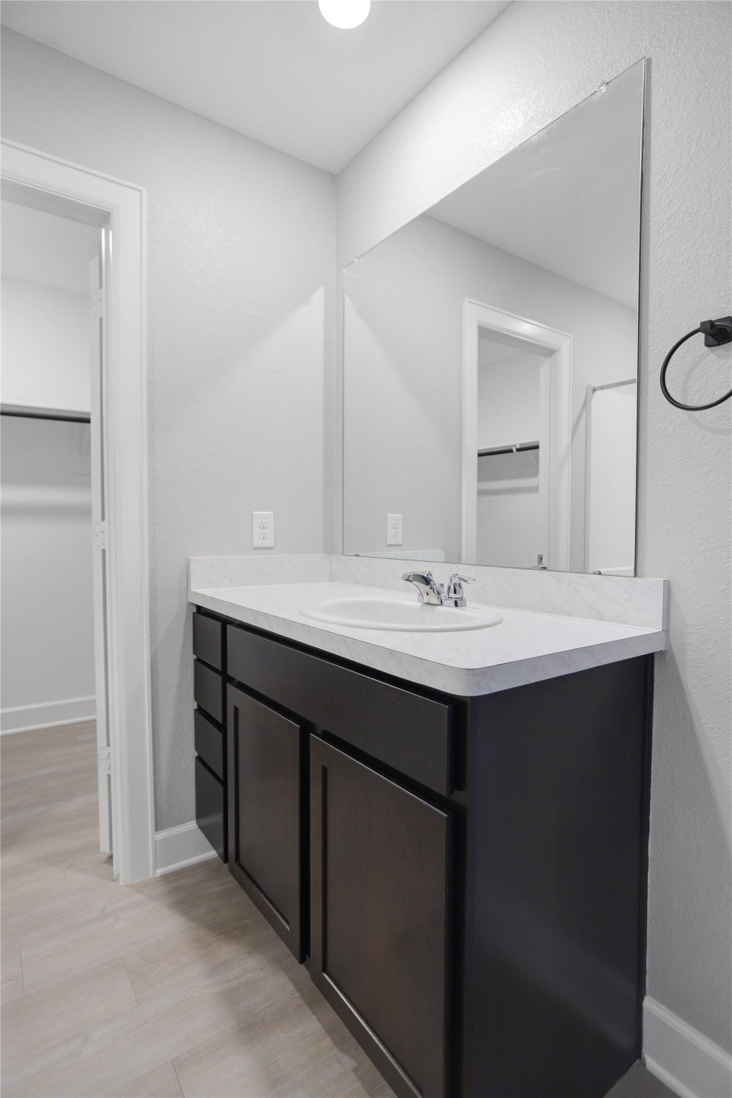 4235 Palmetto Grove Lane, Baytown, TX 77521 4235 Palmetto Grove Lane, Baytown, TX 77521