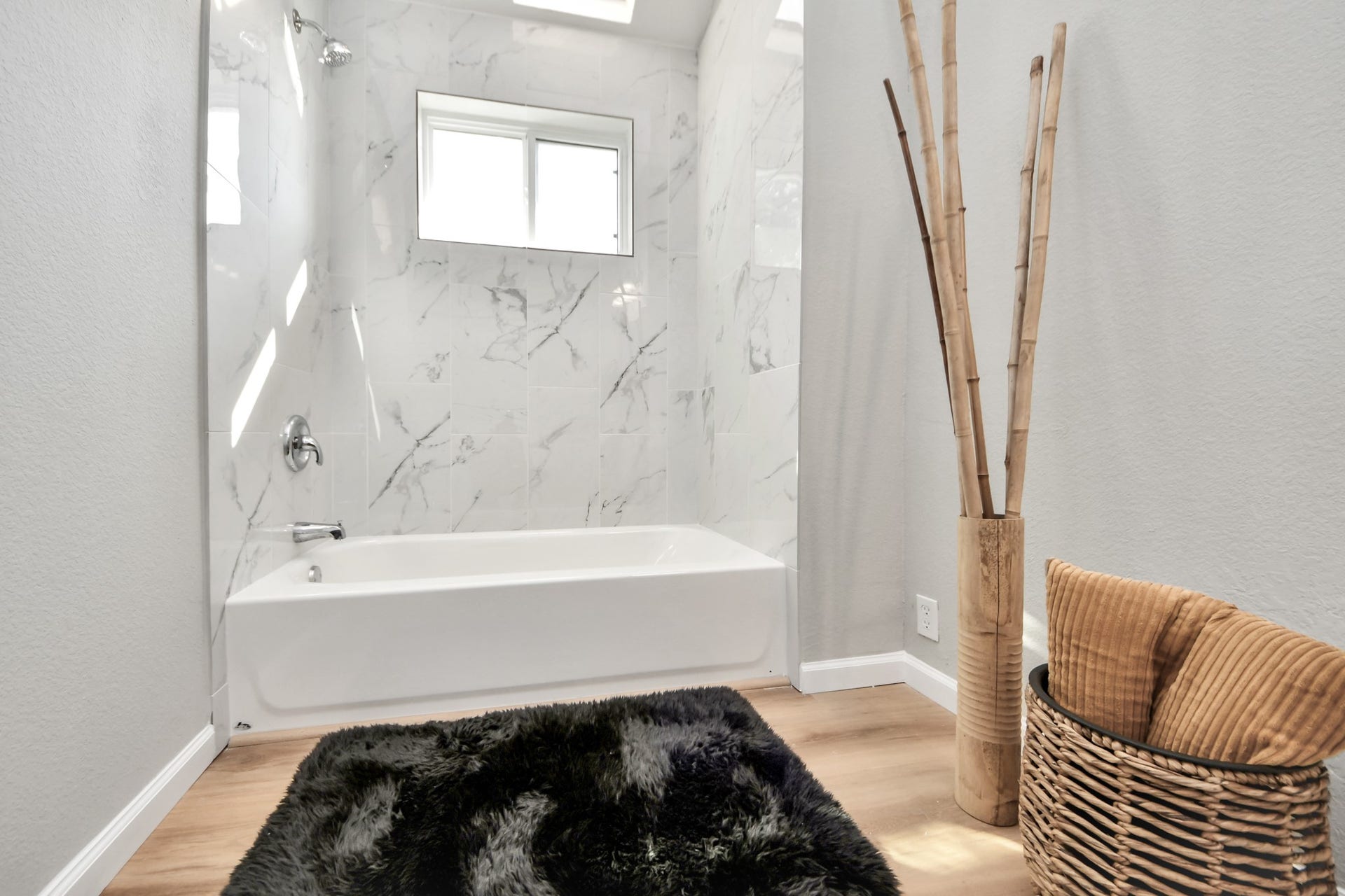 4450 Hidden Trace Court, Houston, TX 77066 Primary ensuite
